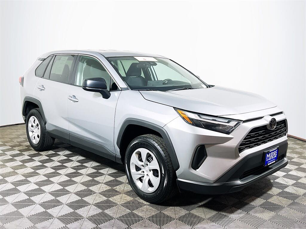 2024 Toyota RAV4 LE AWD