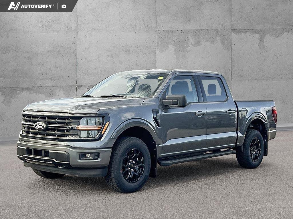 Ford F-150 XLT SuperCrew 4WD 2025