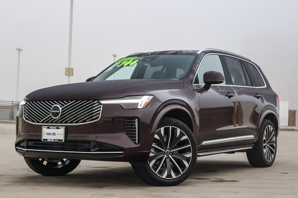 2025 Volvo XC90 B6 Core Bright Theme AWD