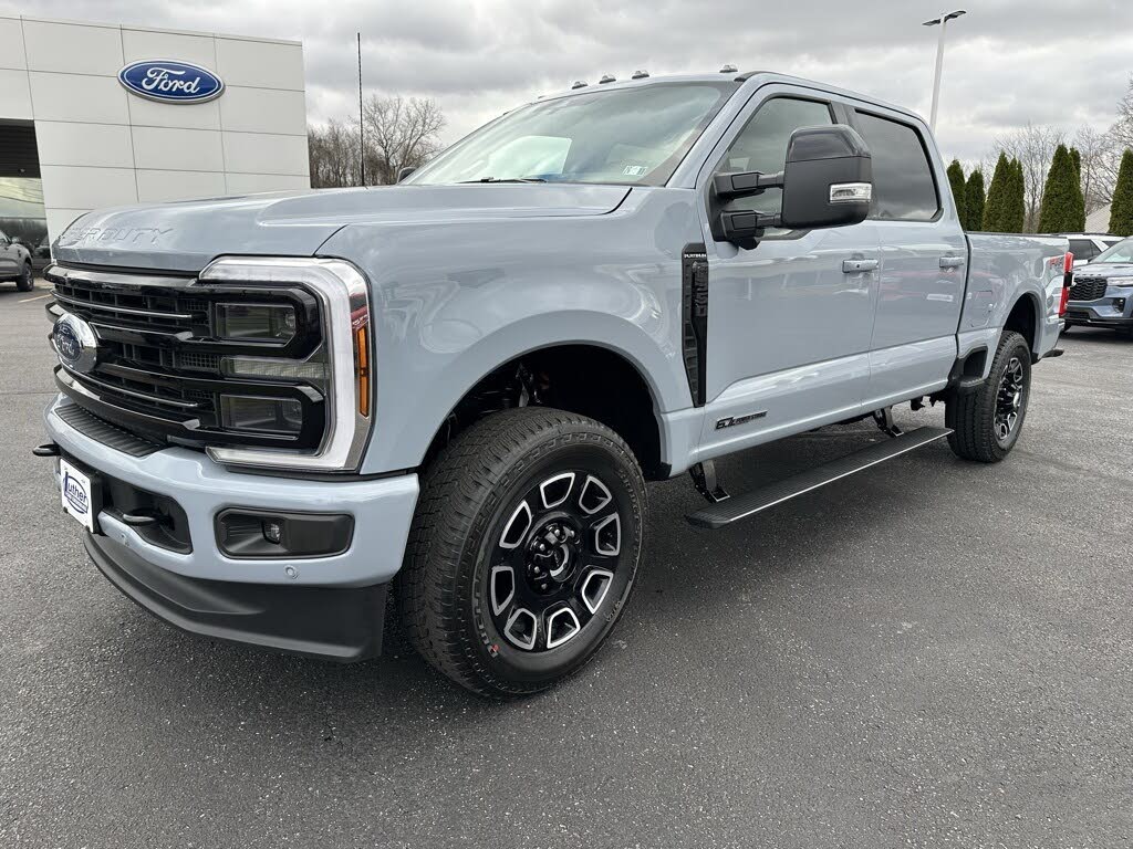 2026 Ford F-350 Super Duty Platinum Crew Cab 4WD