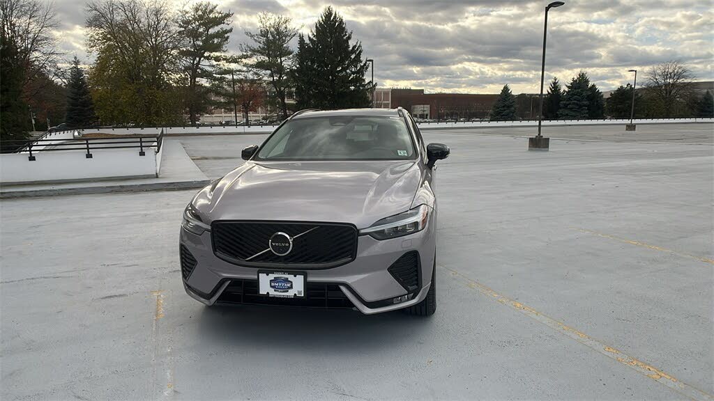 2026 Volvo XC60 B5 Plus AWD