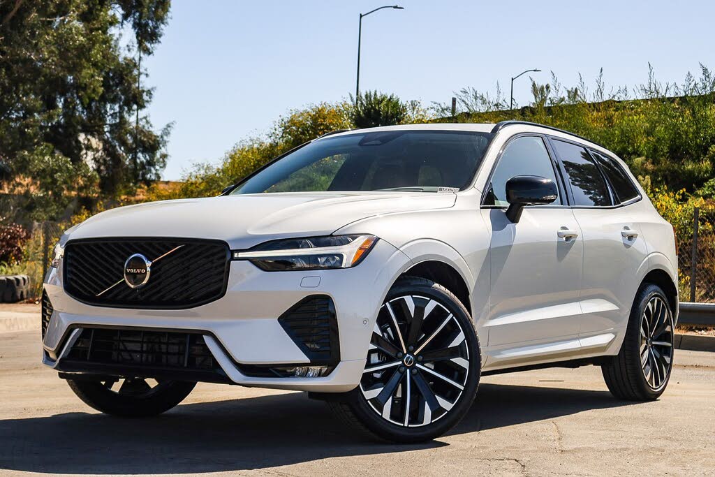 2026 Volvo XC60 B5 Ultra AWD