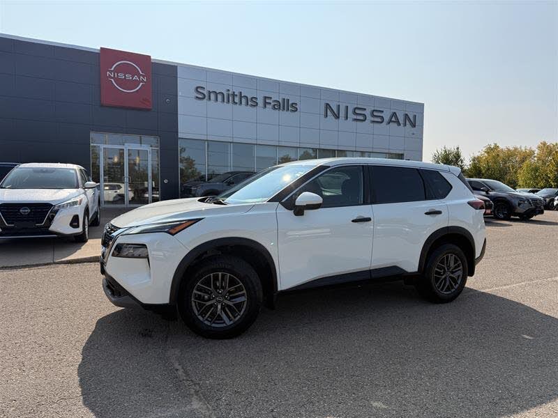 2023 Nissan Rogue S FWD