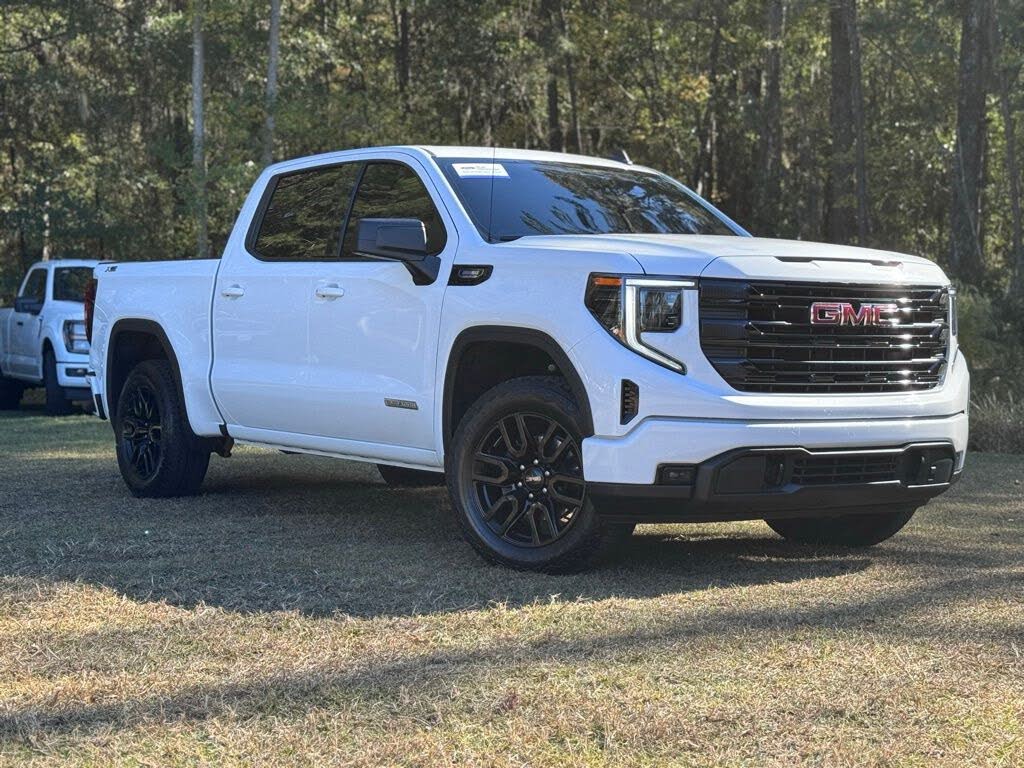 2024 GMC Sierra 1500 Elevation Crew Cab 4WD