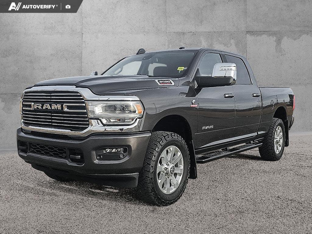 RAM 3500 Laramie Crew Cab 4WD 2024