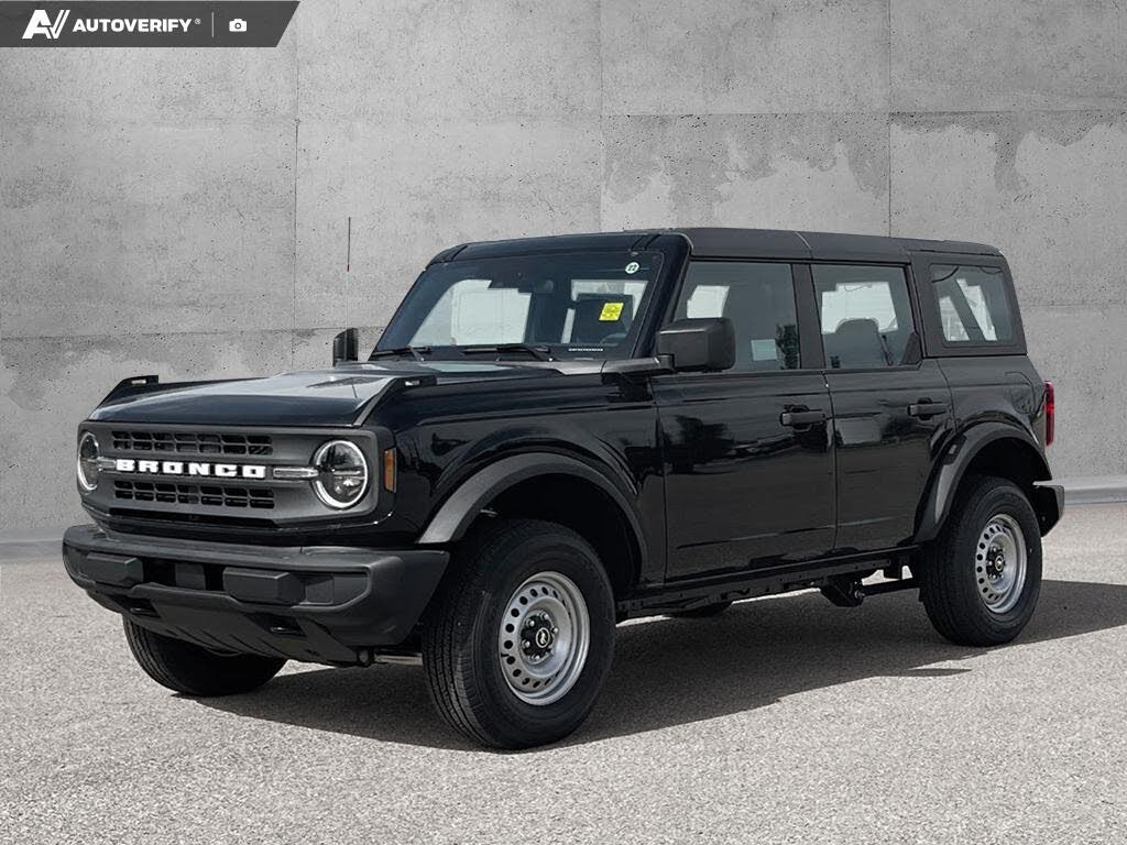 2025 Ford Bronco 4-Door 4WD