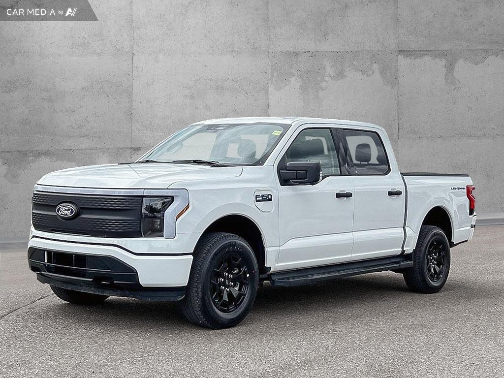 2025 Ford F-150 Lightning XLT SuperCrew AWD