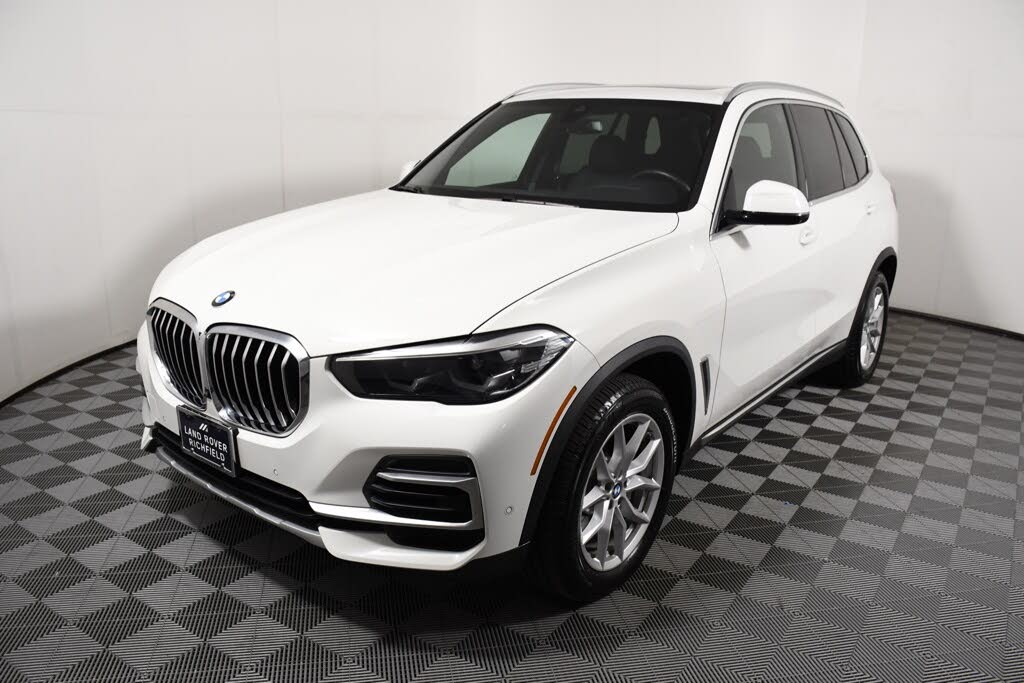 2022 BMW X5 xDrive40i AWD