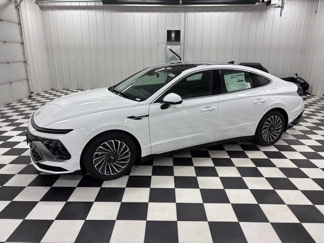 2026 Hyundai Sonata Hybrid SEL FWD