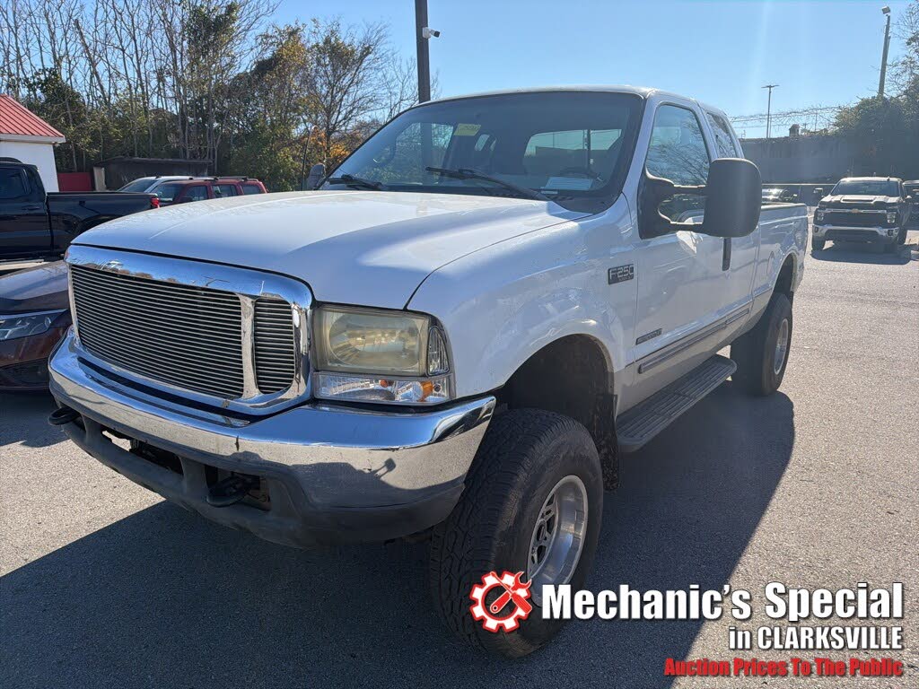 2000 Ford F-250 Super Duty XL 4WD Extended Cab SB