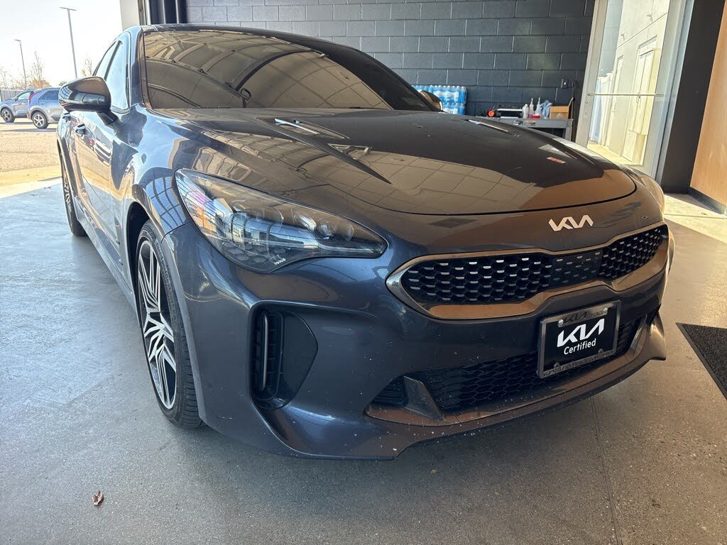 2022 Kia Stinger GT2 RWD