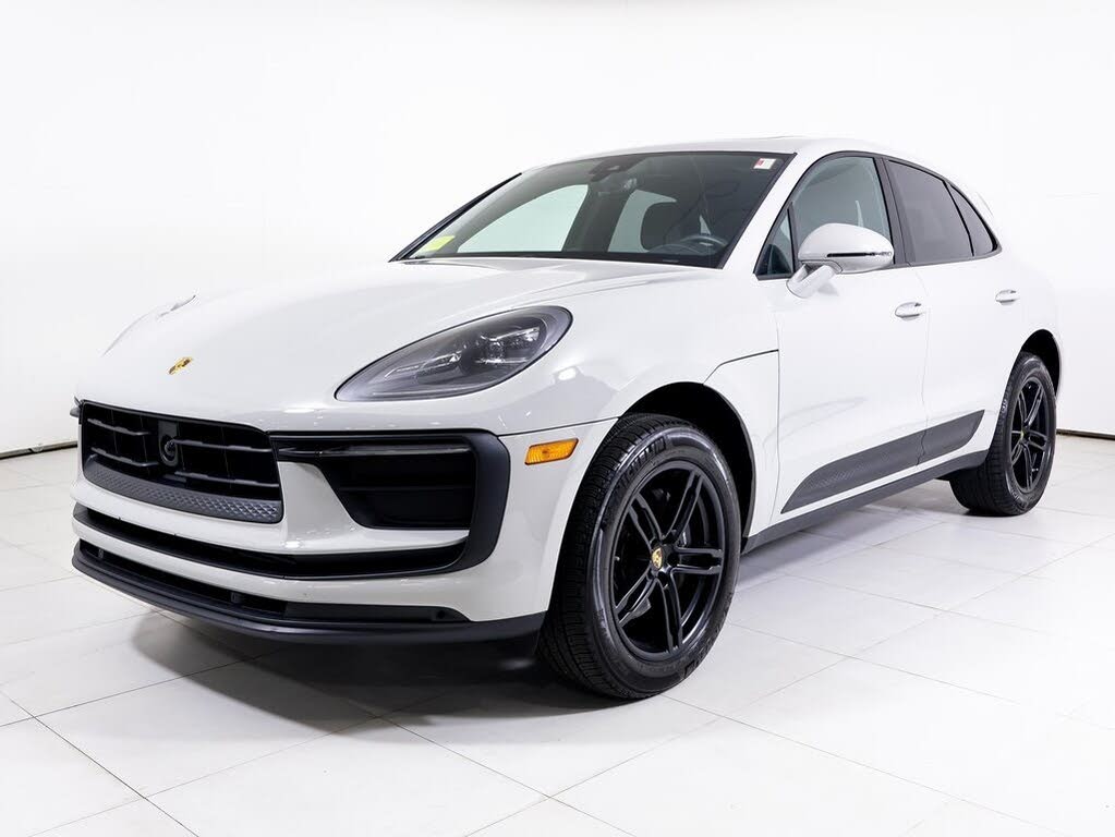 2024 Porsche Macan AWD