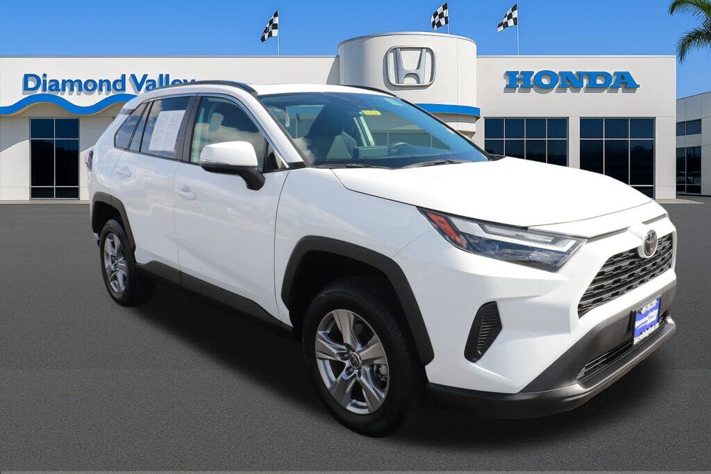 2025 Toyota RAV4 XLE AWD