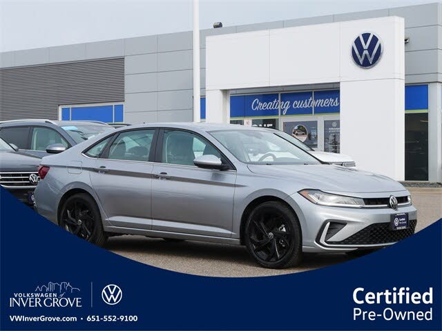 2025 Volkswagen Jetta SE FWD