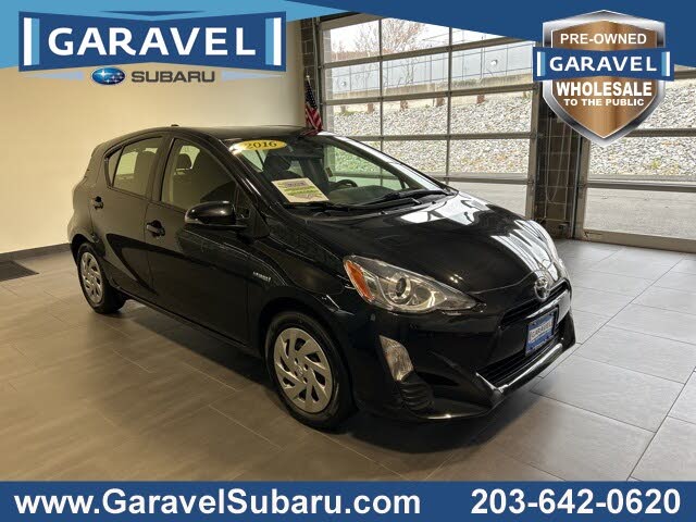 2016 Toyota Prius c Three