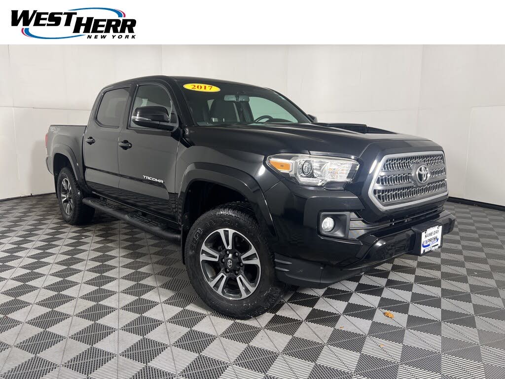 2017 Toyota Tacoma TRD Sport V6 Double Cab 4WD