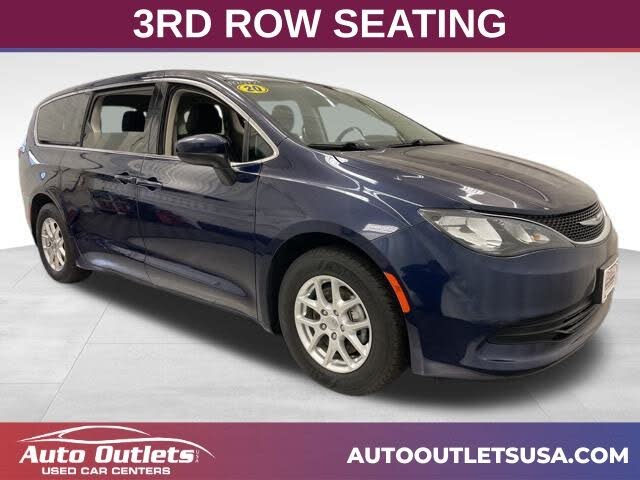 2020 Chrysler Voyager LX FWD