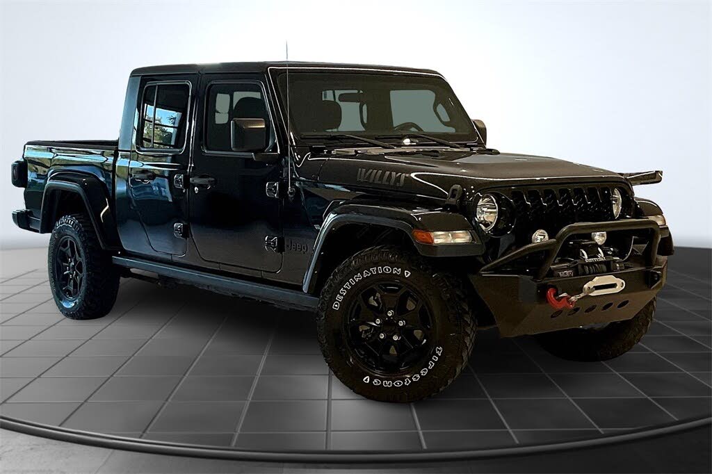 2022 Jeep Gladiator Willys Crew Cab 4WD