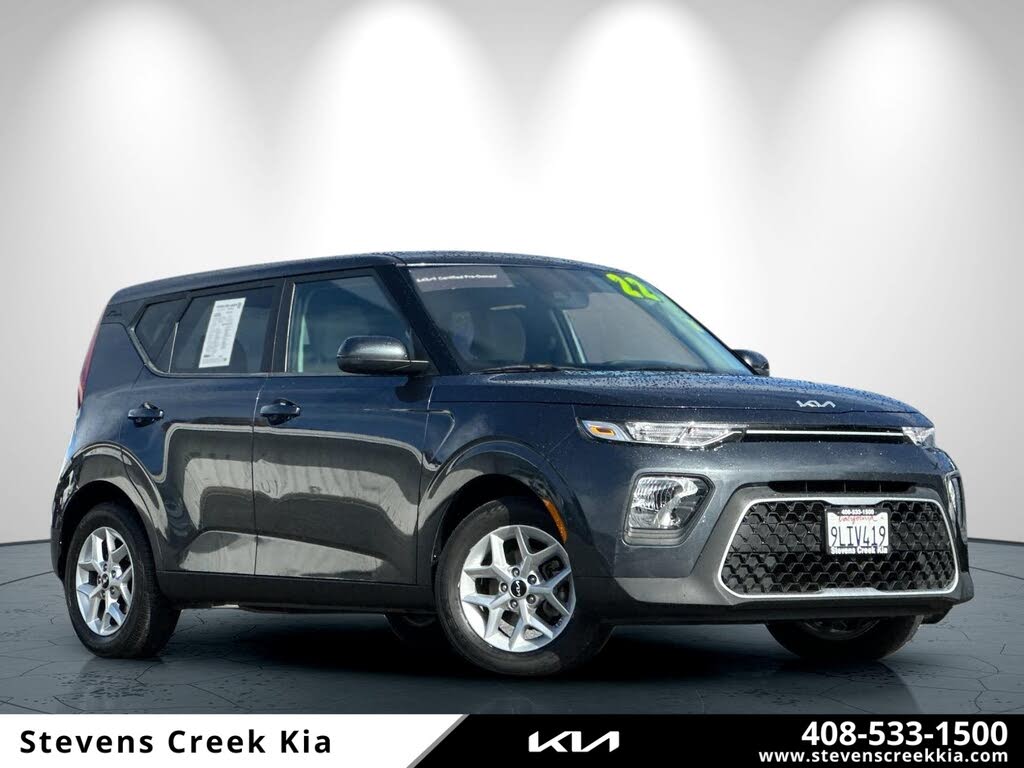 2022 Kia Soul LX FWD