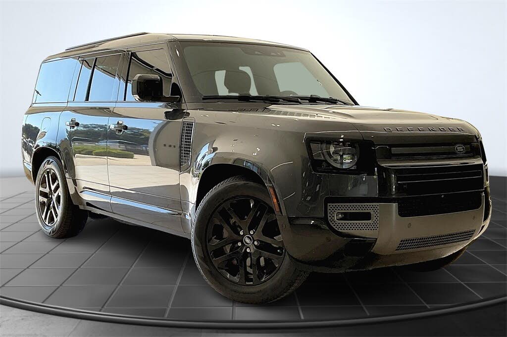 2024 Land Rover Defender 130 P400 Outbound AWD