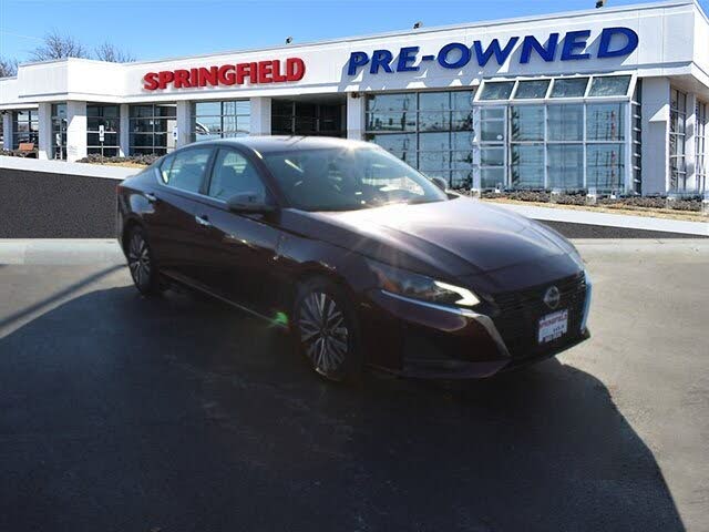 2024 Nissan Altima 2.5 SV FWD