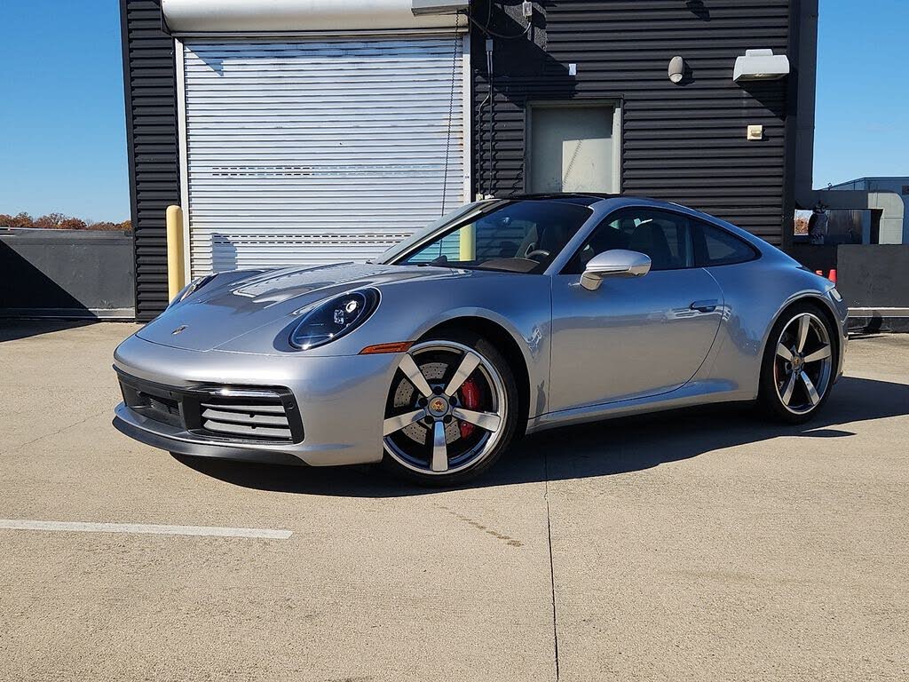 2024 Porsche 911 Carrera S Coupe RWD