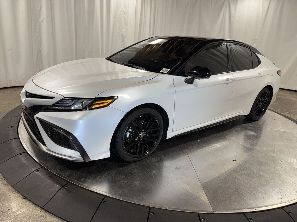 2024 Toyota Camry XSE V6 FWD