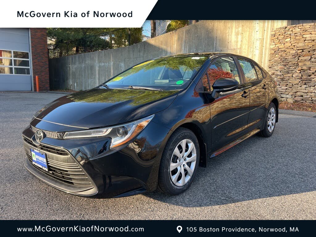 2024 Toyota Corolla LE FWD