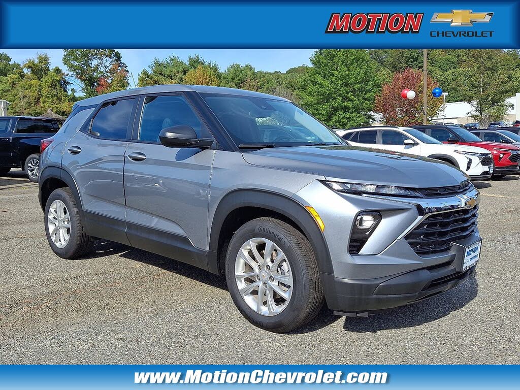 2025 Chevrolet Trailblazer LS FWD