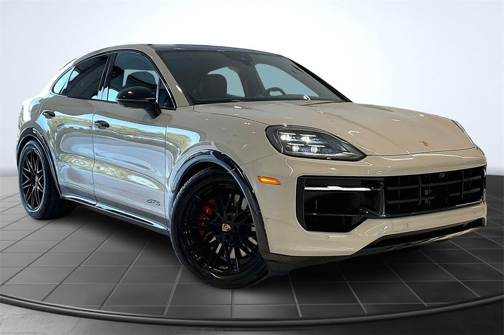 2025 Porsche Cayenne Coupe GTS AWD