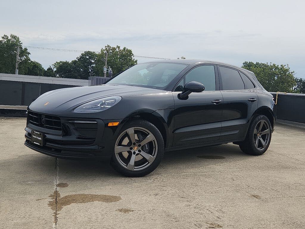 2025 Porsche Macan