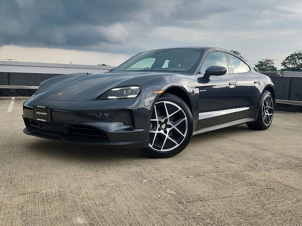 2025 Porsche Taycan