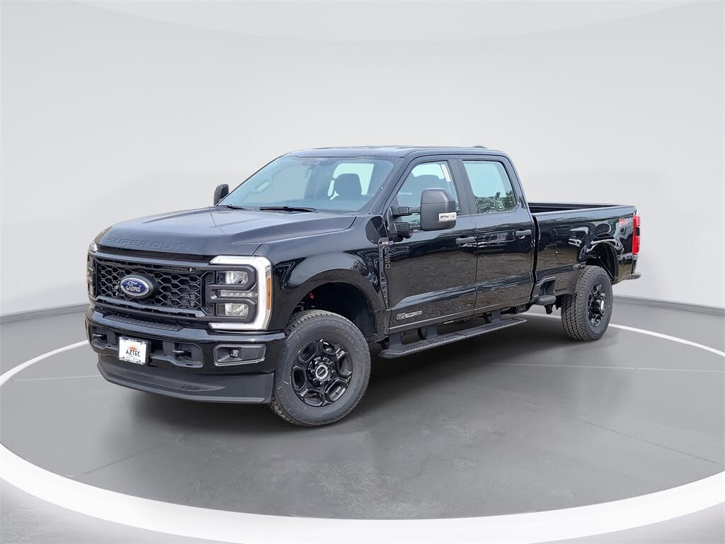 2026 Ford F-350 Super Duty XL Crew Cab 4WD