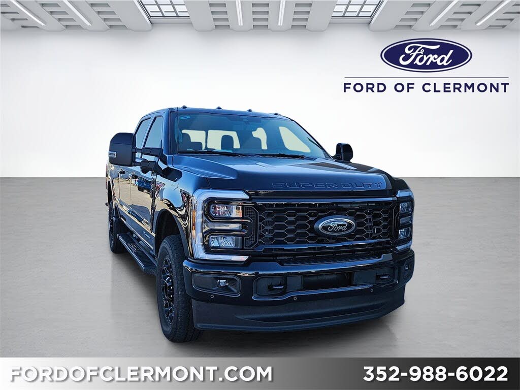 2026 Ford F-350 Super Duty Lariat Crew Cab 4WD