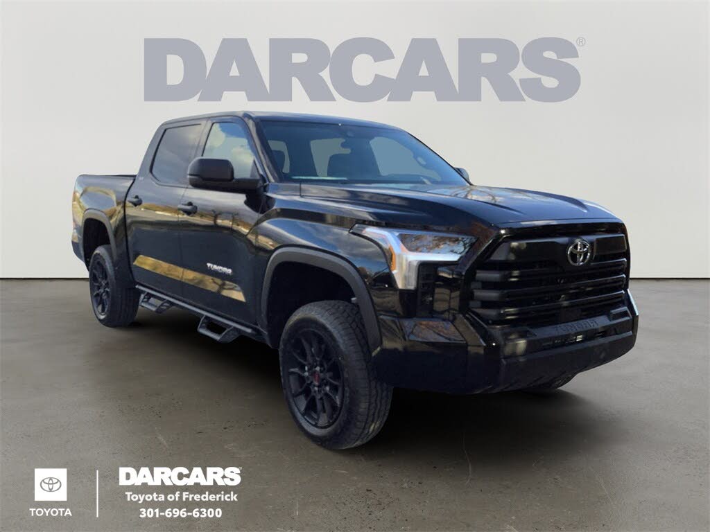 2026 Toyota Tundra SR5 CrewMax Cab 4WD