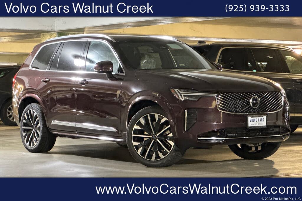 2026 Volvo XC90 B6 Plus 7-Passenger AWD
