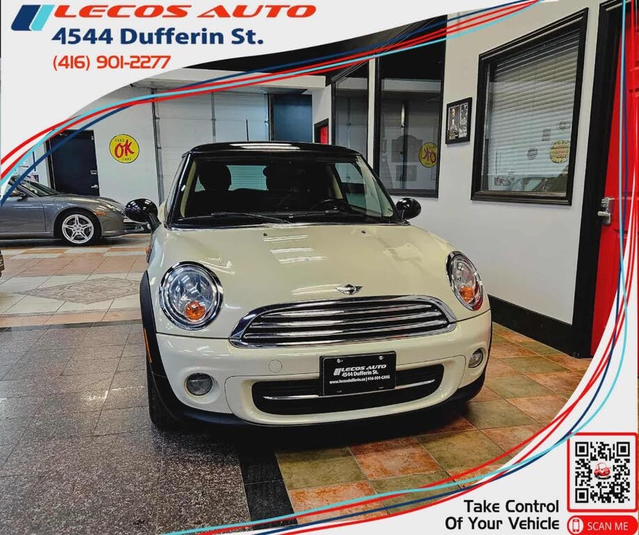 2013 MINI Cooper Hatchback FWD