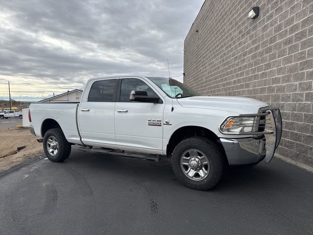 2017 RAM 2500 SLT Crew Cab 4WD