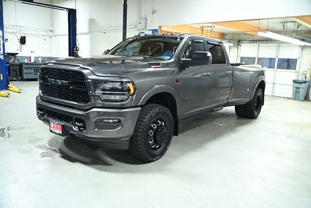 2022 RAM 3500 Limited Crew Cab LB DRW 4WD