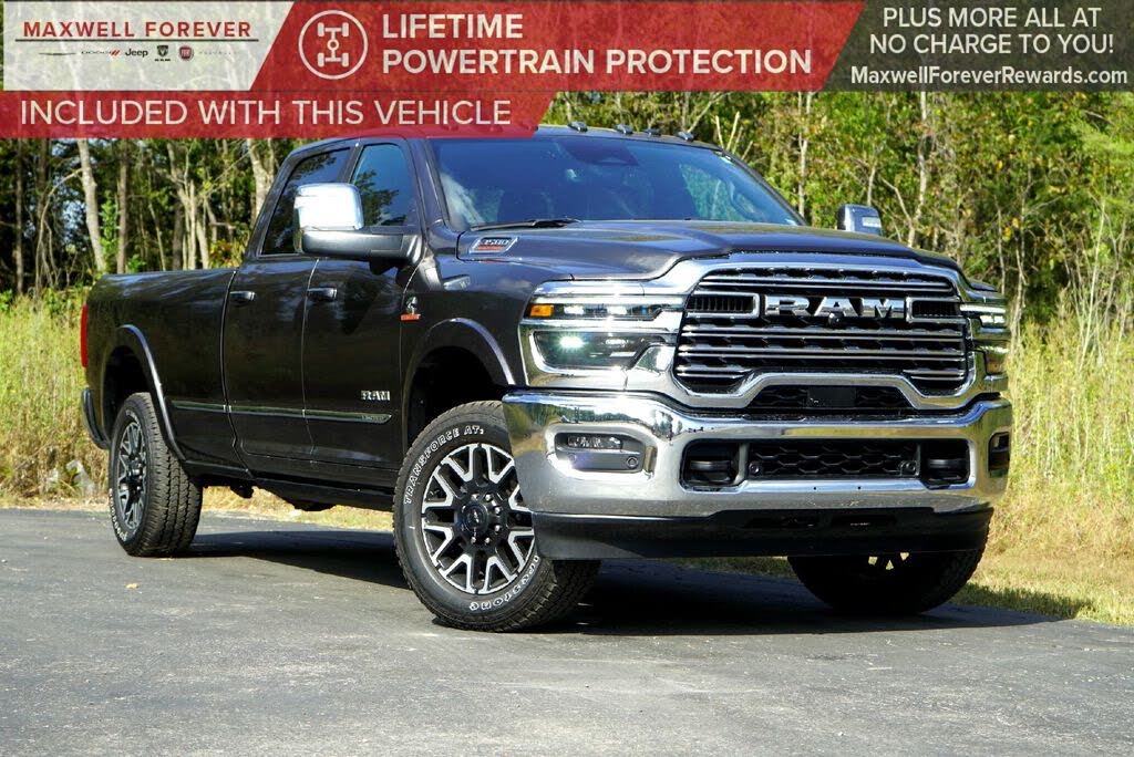 2025 RAM 3500 Limited Crew Cab LB 4WD