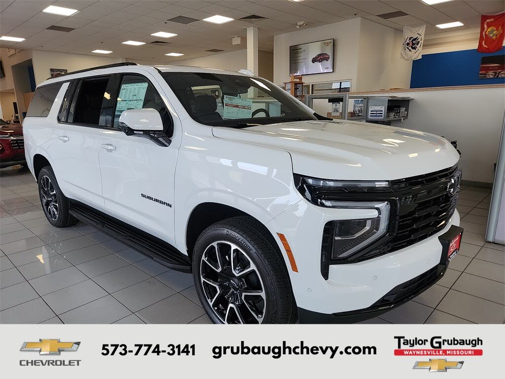 2026 Chevrolet Suburban RST 4WD