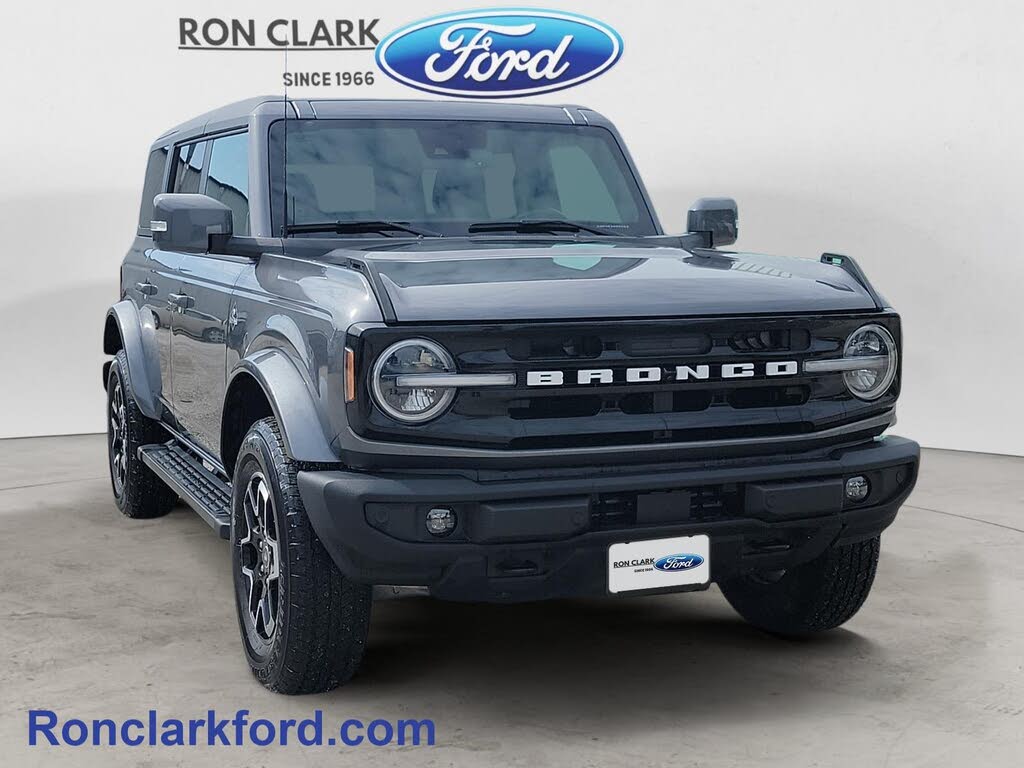 Ford Bronco Outer Banks Advanced 4-Door 4WD 2023