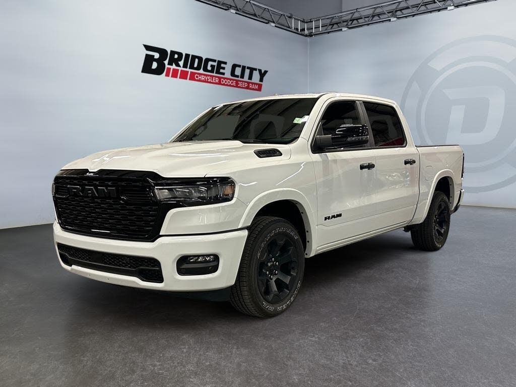 2025 RAM 1500 Big Horn Crew Cab 4WD