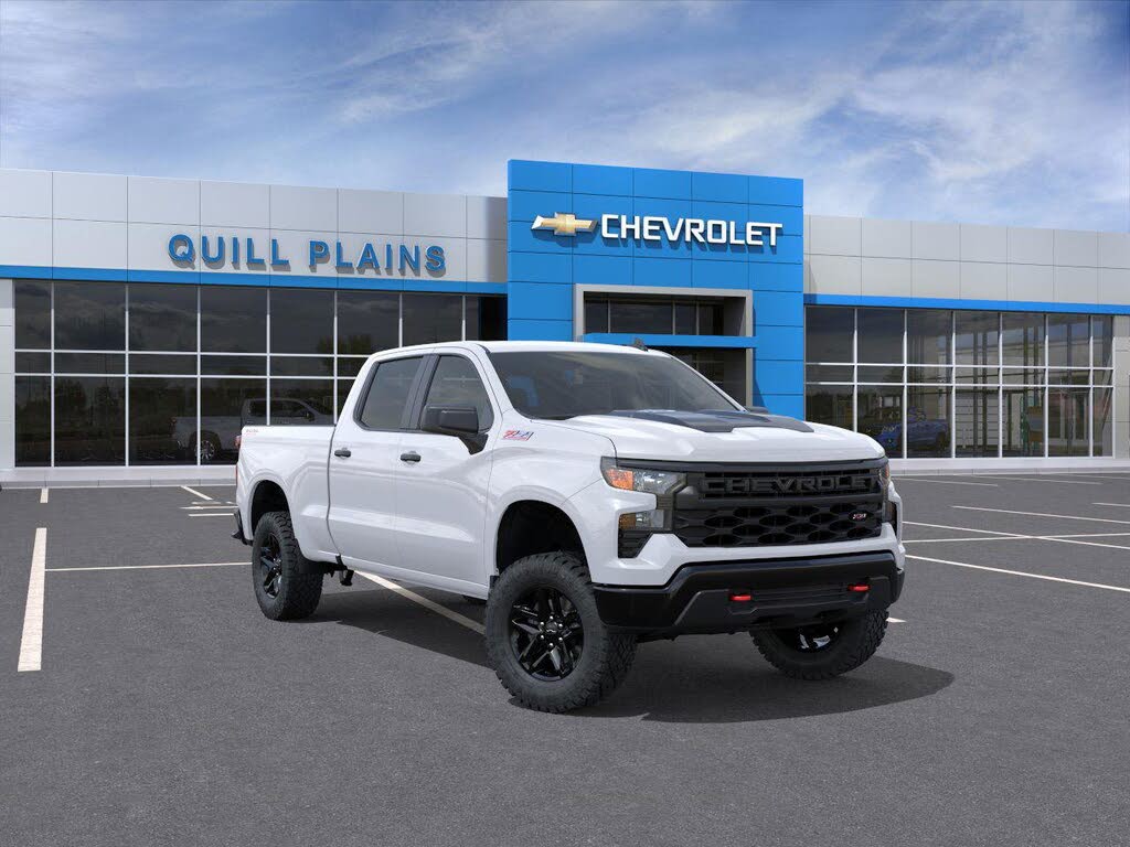 2026 Chevrolet Silverado 1500 Custom Trail Boss Crew Cab 4WD