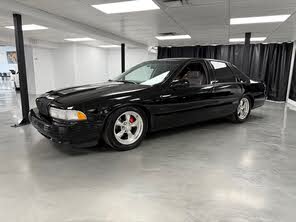 Chevrolet Caprice Sedan RWD