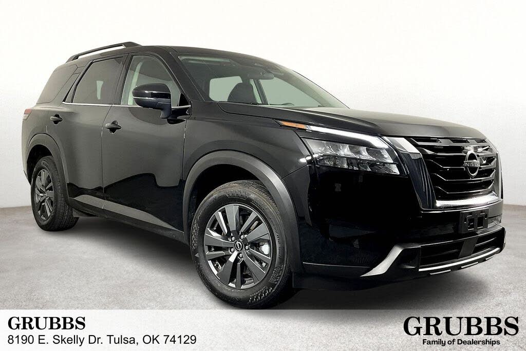 2024 Nissan Pathfinder SV 4WD