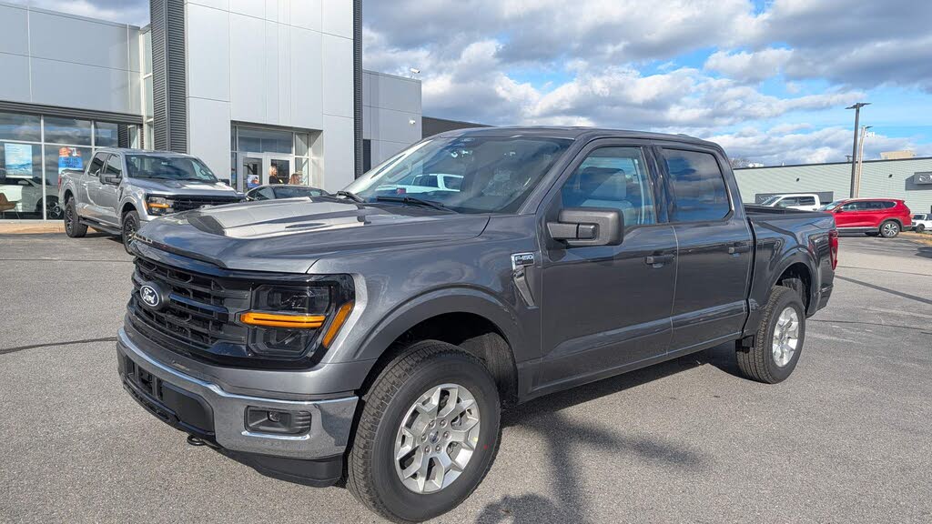 2025 Ford F-150 XLT SuperCrew 4WD