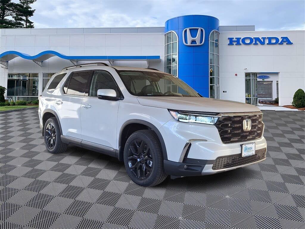 2025 Honda Pilot Touring+ AWD