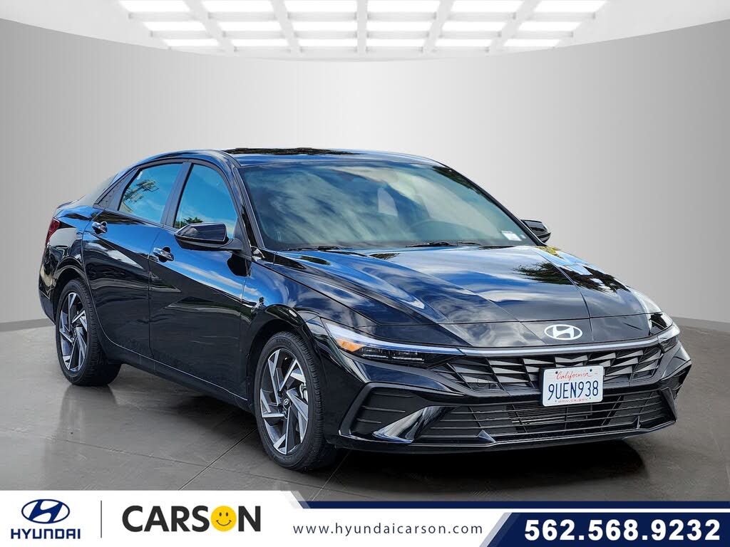 2025 Hyundai Elantra SEL Sport FWD