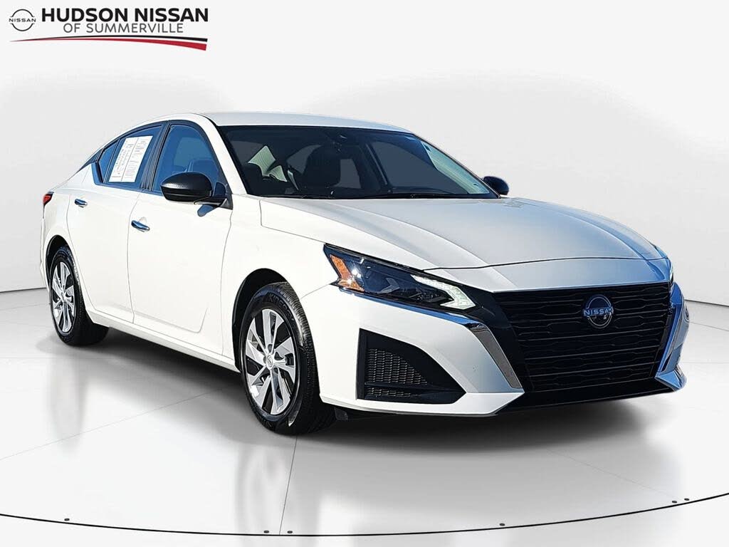 2025 Nissan Altima 2.5 S FWD